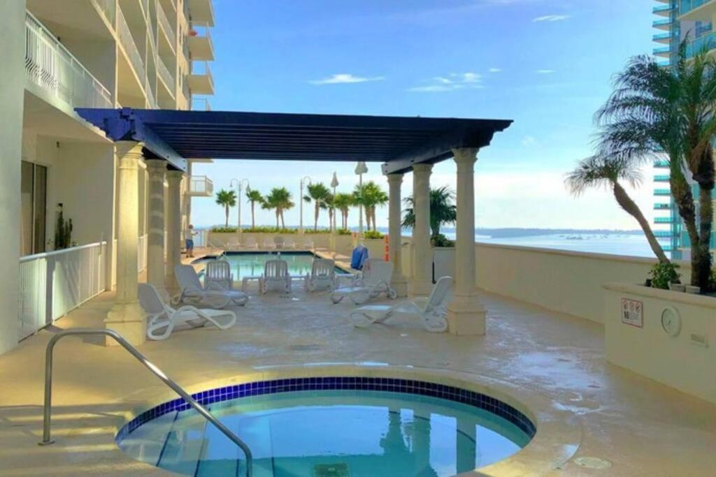 Apartamento Lovely With & Ocean Views. Sleep Up To 6 People! Miami