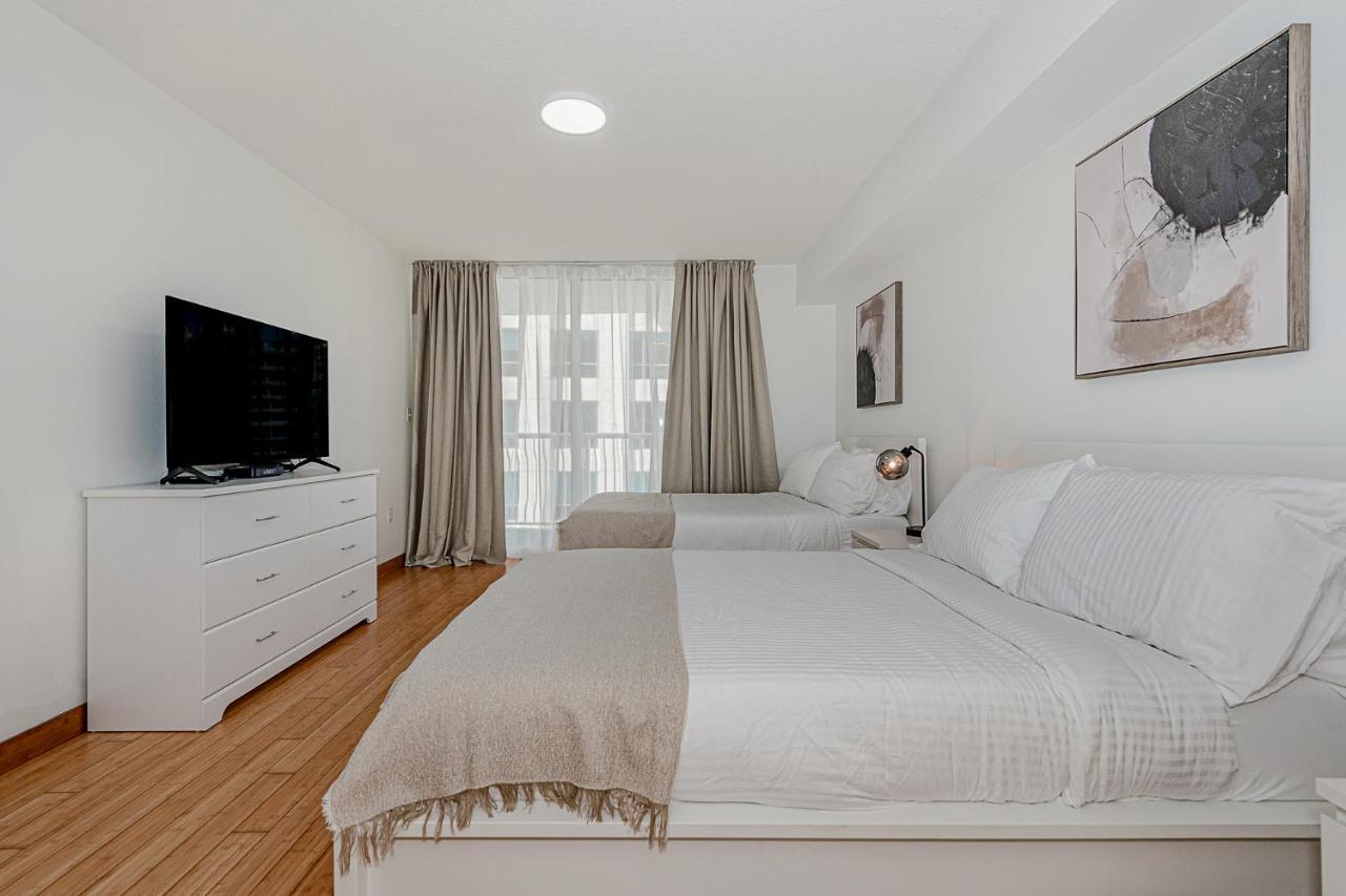 Apartamento Lovely With & Ocean Views. Sleep Up To 6 People!
