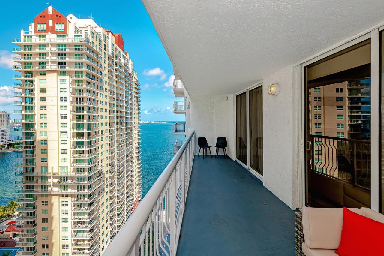 Lovely With & Ocean Views. Sleep Up To 6 People! Miami